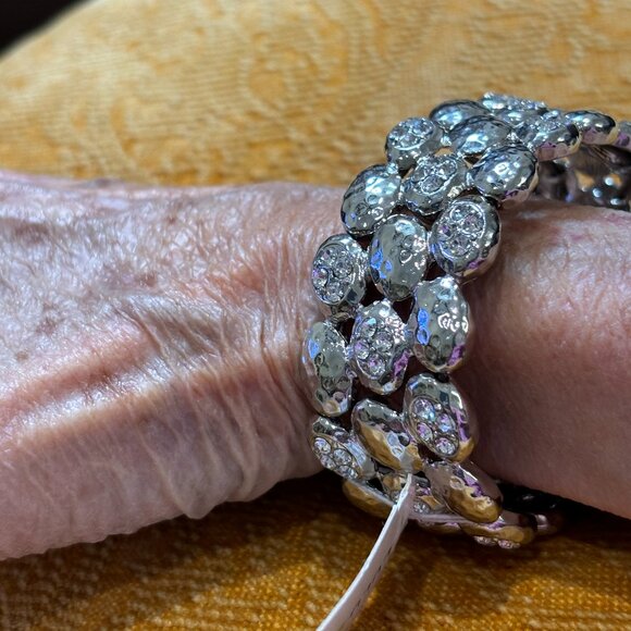 Silver Plated Stretch Bracelet - Picture 5 of 6